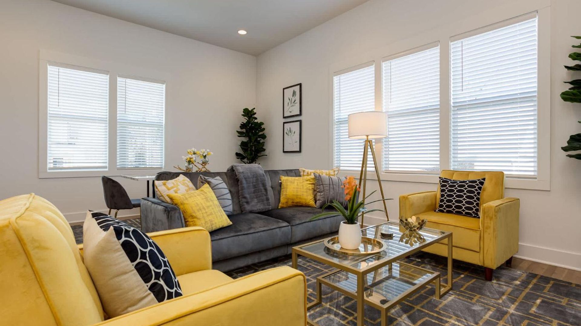 4br Getaway For 12 W Balcony Mins To Broadway Nashville