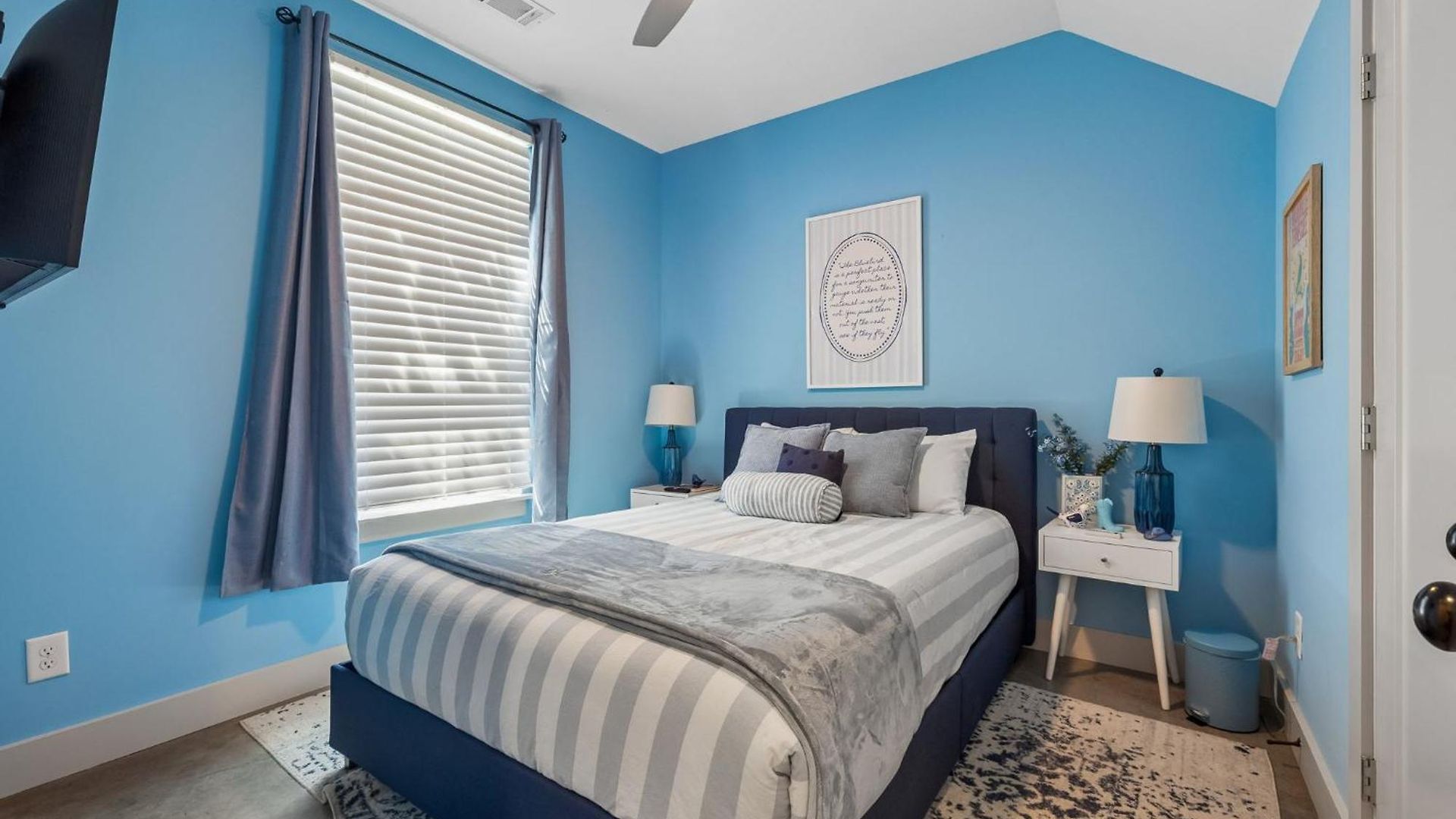 Some Things Just Go Better Together Sleeps 20 Holiday home Nashville