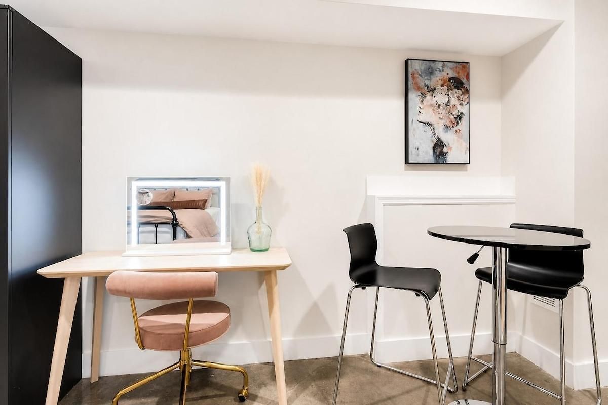 Funk House. Mins To Broadway. Parking Holiday home Nashville