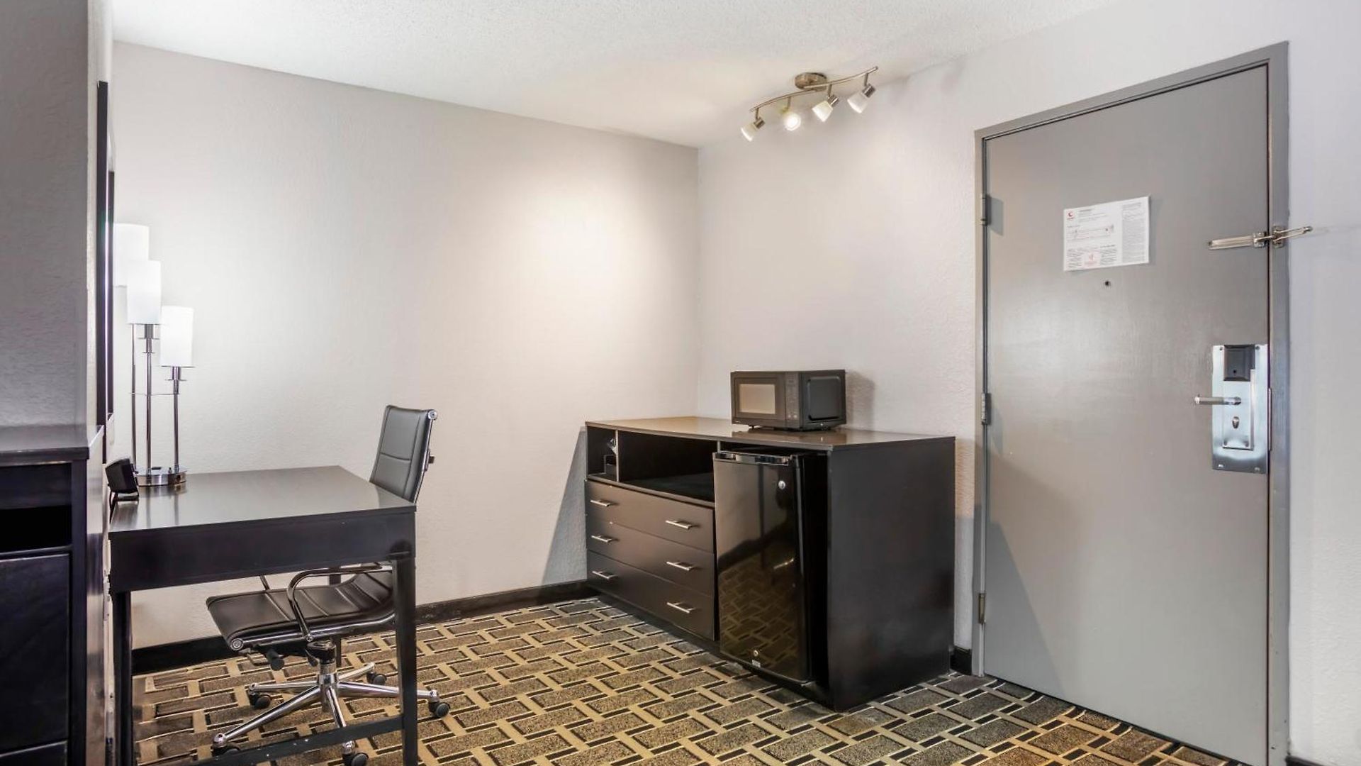 Comfort Airport - Bna 4* Nashville