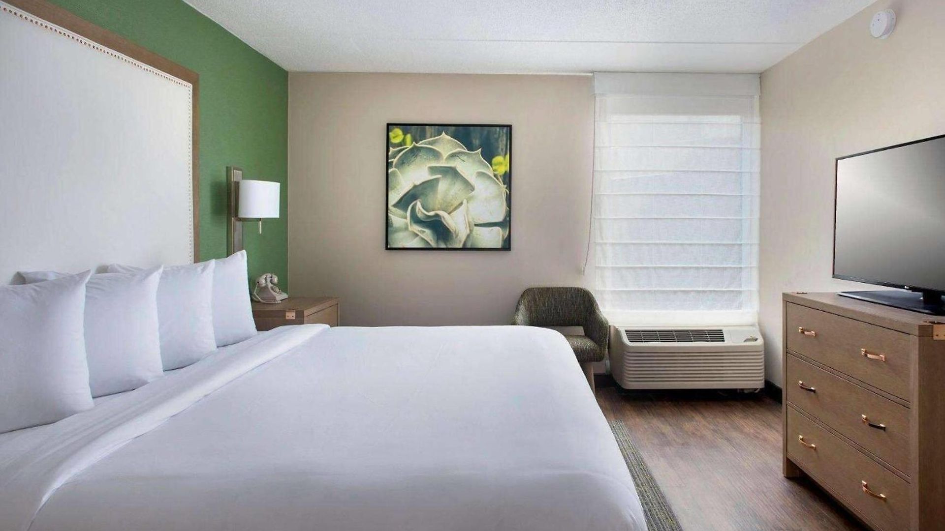 Hotel Hayes Street Downtown, Trademark By Wyndham