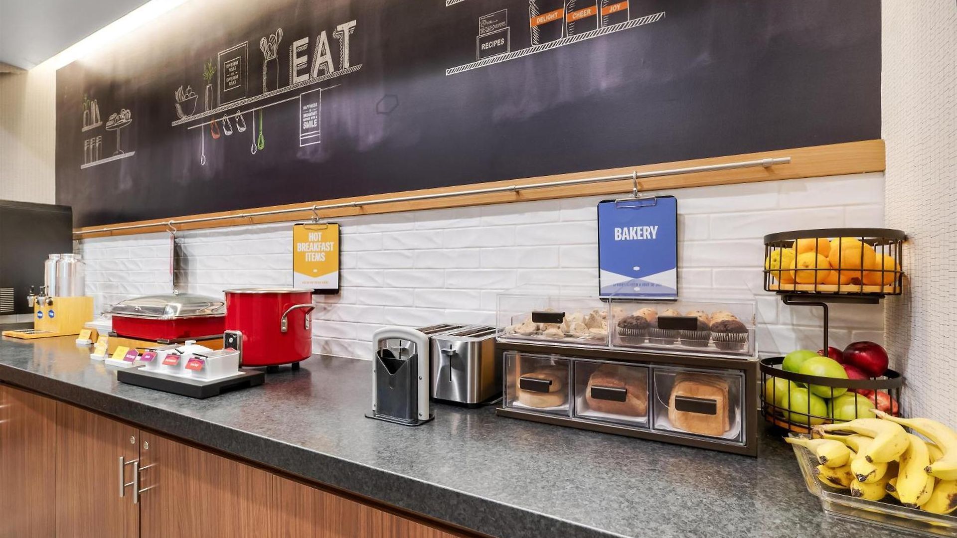 Hampton By Hilton Airport Century Place 3* Nashville