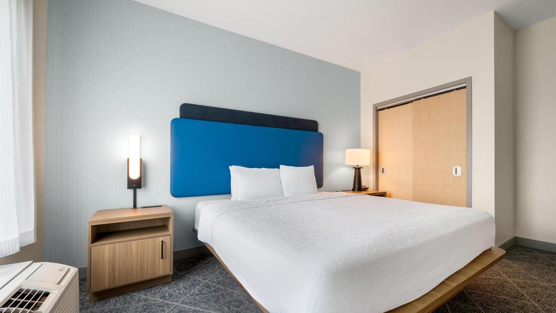 Hampton By Hilton Airport Century Place 3* Nashville