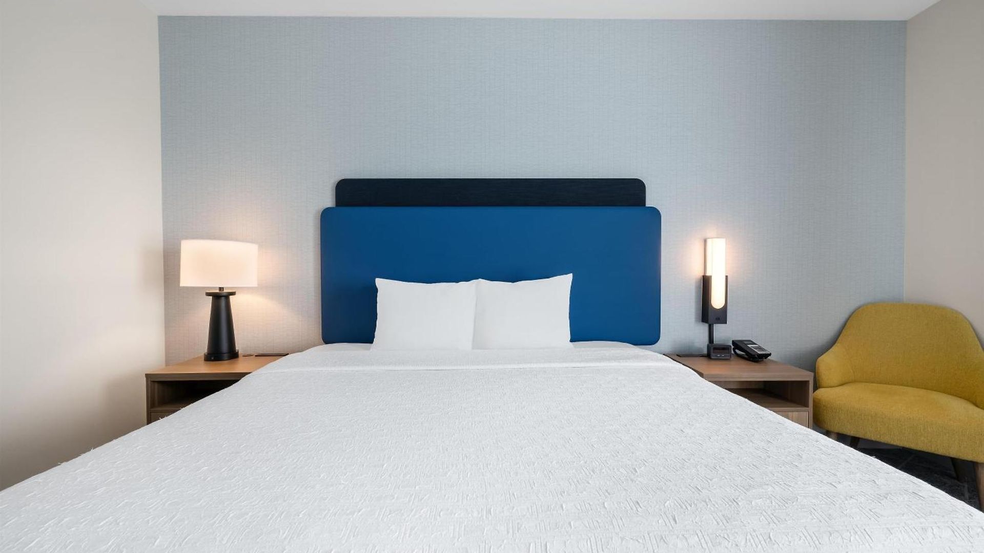 Hampton By Hilton Airport Century Place 3*