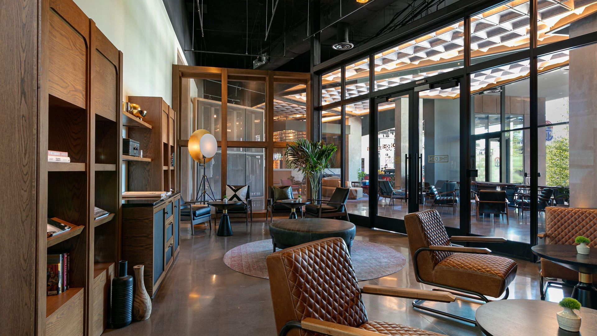 W 5* Nashville