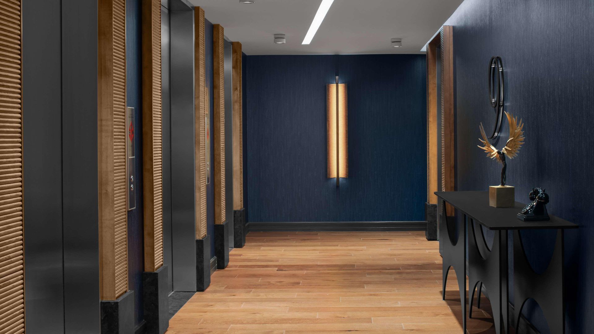 Fraye Nashville, Curio Collection By Hilton Hotel