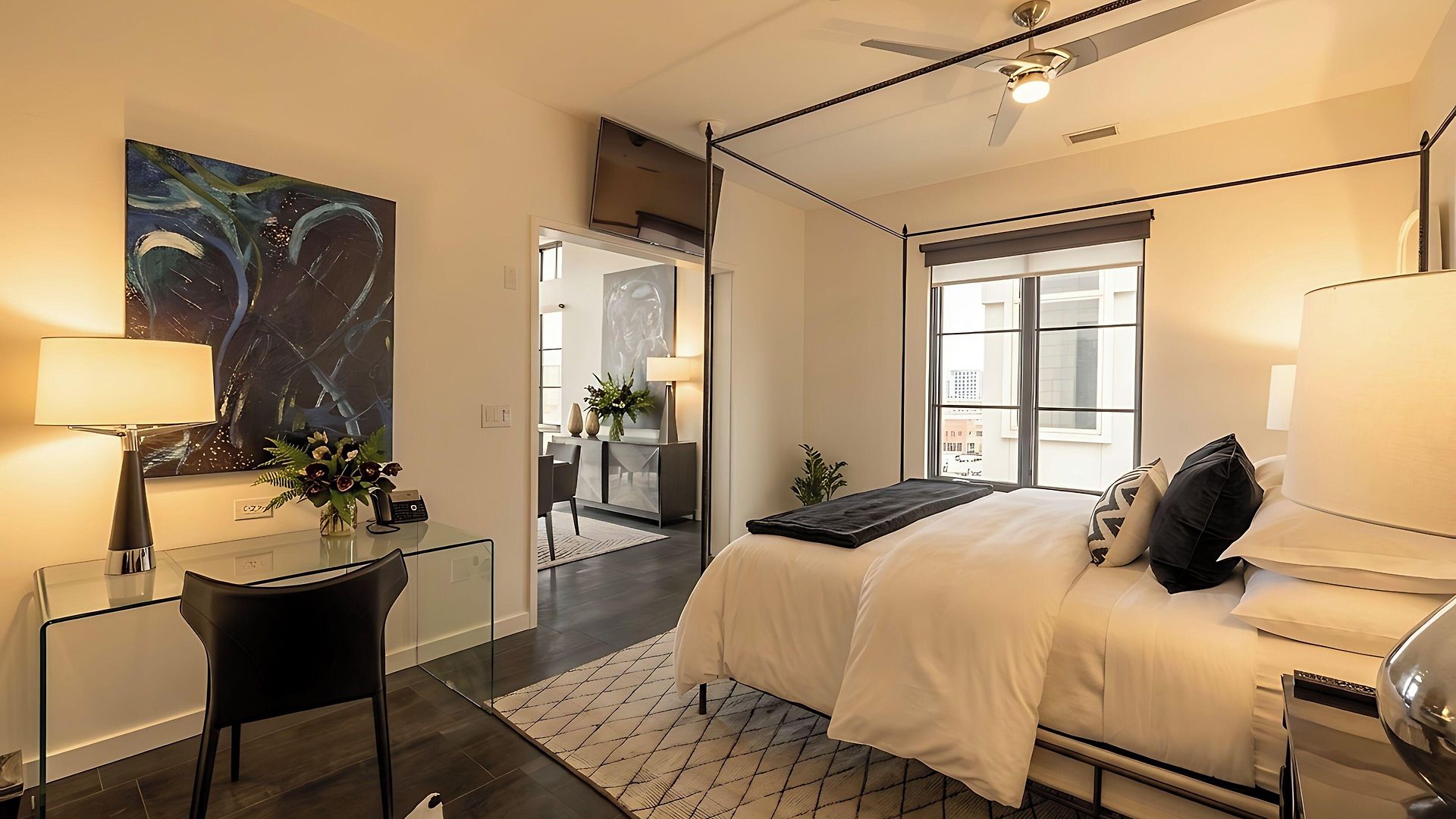 Hotel 121 By Avantstay Nashville