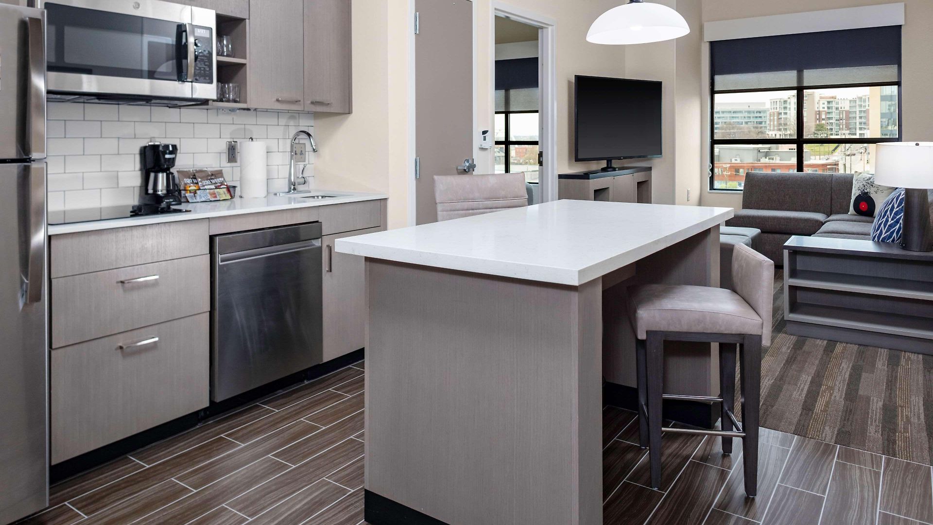 Hyatt House Downtown-convention Center Hotel Nashville