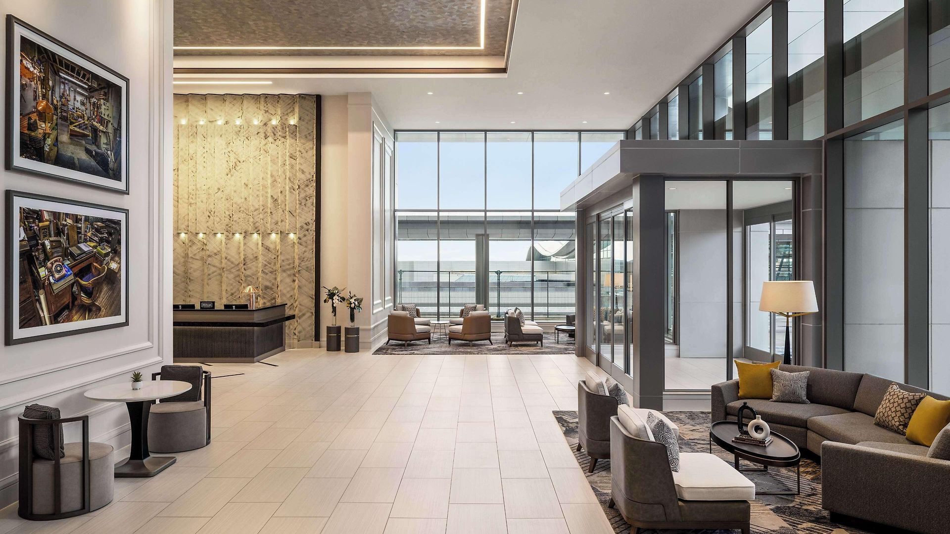 Hilton Bna Airport Terminal Hotel