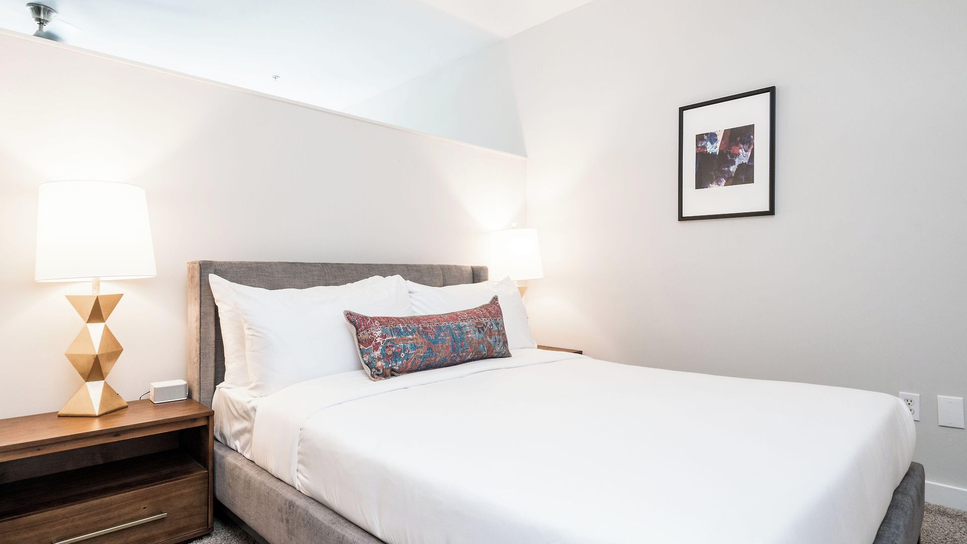 Cozysuites Music Row Hotel Nashville