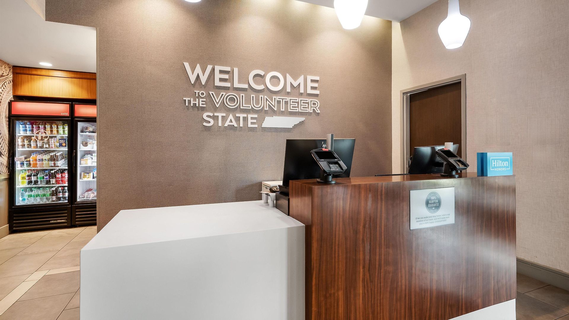 Hotel Hampton By Hilton Airport Century Place Nashville