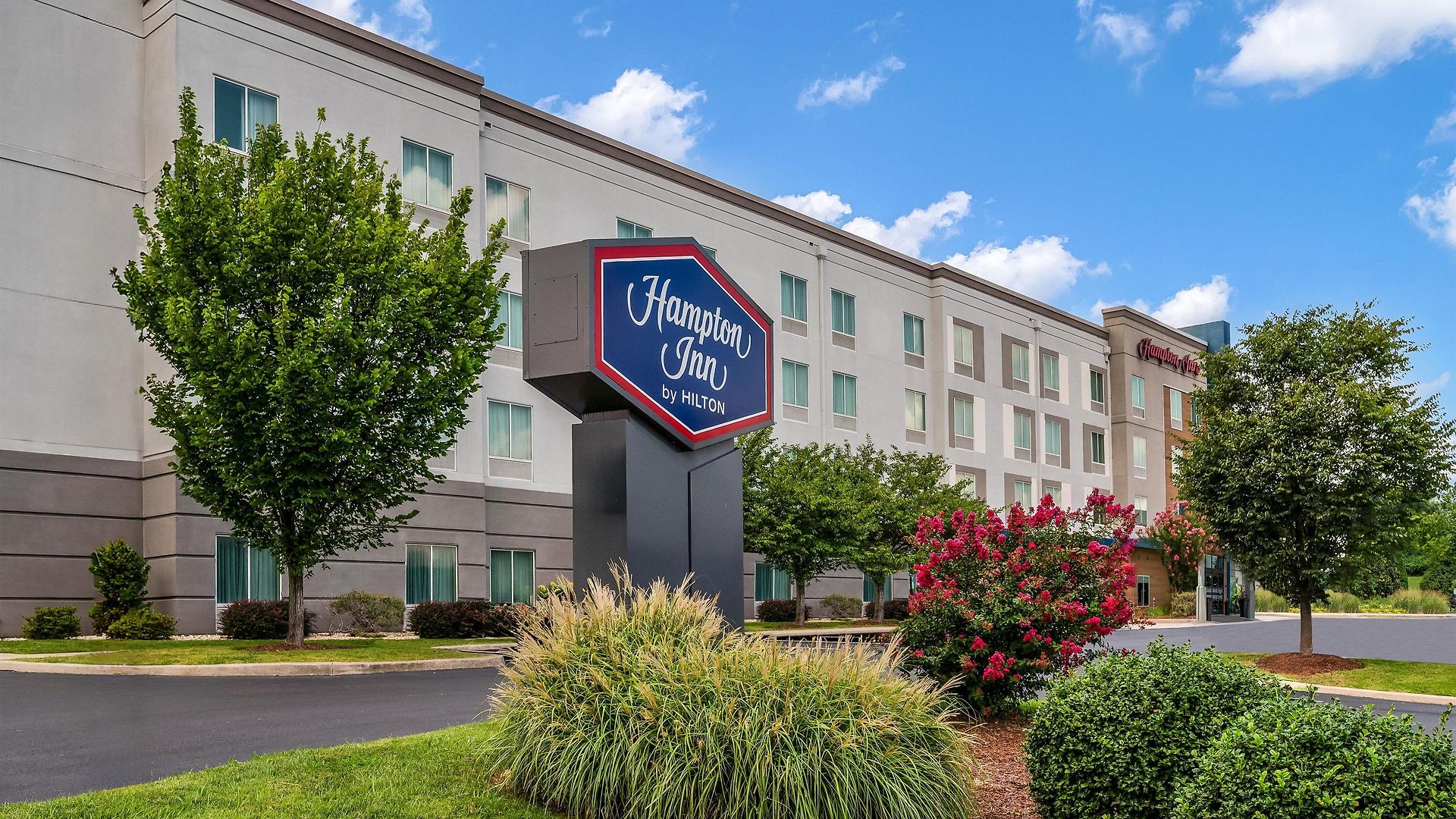 Hotel Hampton By Hilton Airport Century Place