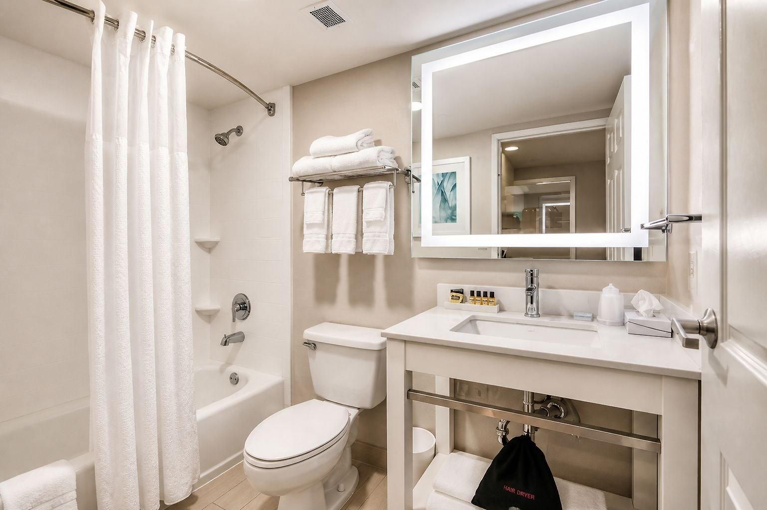 Hayes Street Downtown, Trademark By Wyndham 3* Nashville
