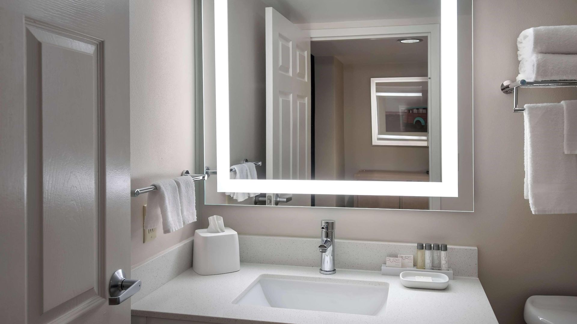 Hayes Street Downtown, Trademark By Wyndham 3* Nashville