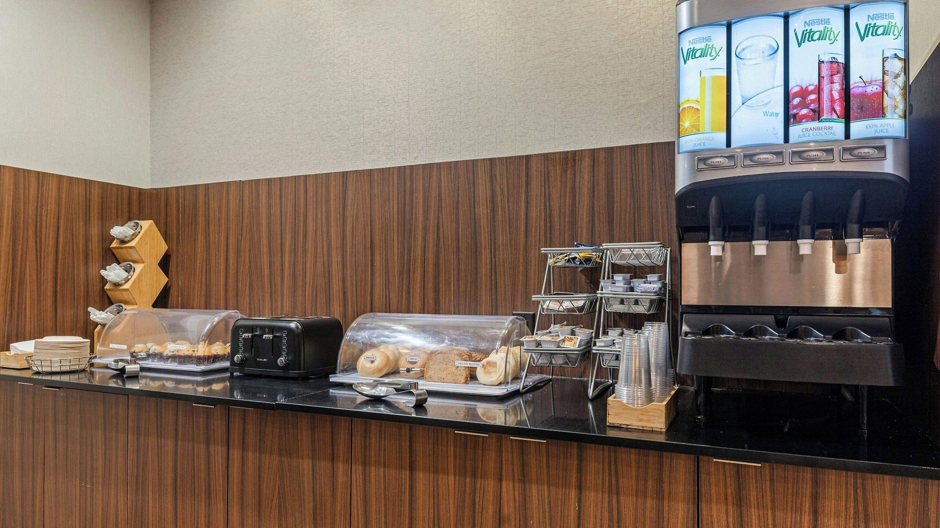 Hotel Fairfield & By Marriott Downtown-metrocenter