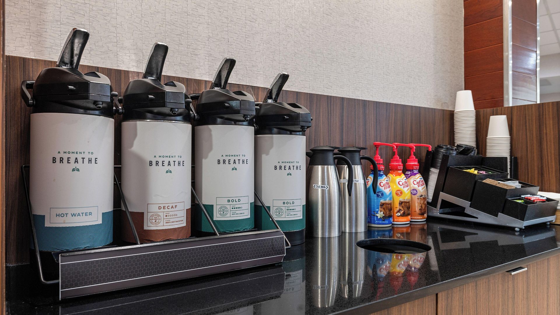 Hotel Fairfield & By Marriott Downtown-metrocenter 3*