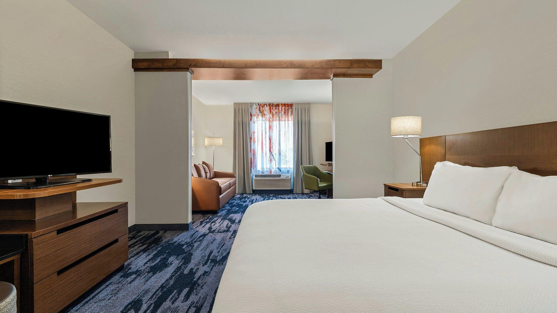 Hotel Fairfield & By Marriott Downtown-metrocenter