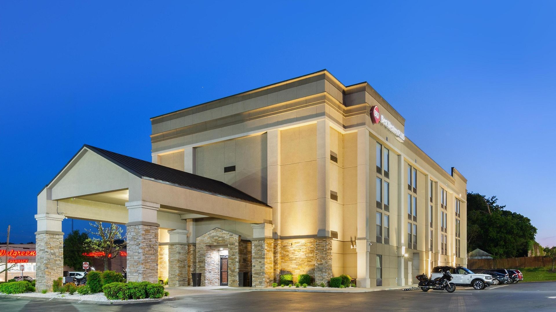 Western Belle Meade & 2*