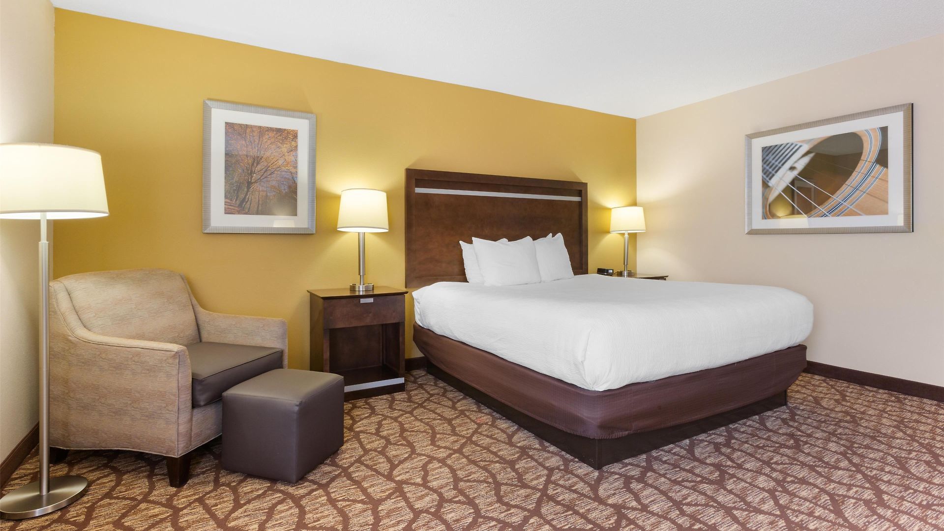 Western Belle Meade & Hotel 2*