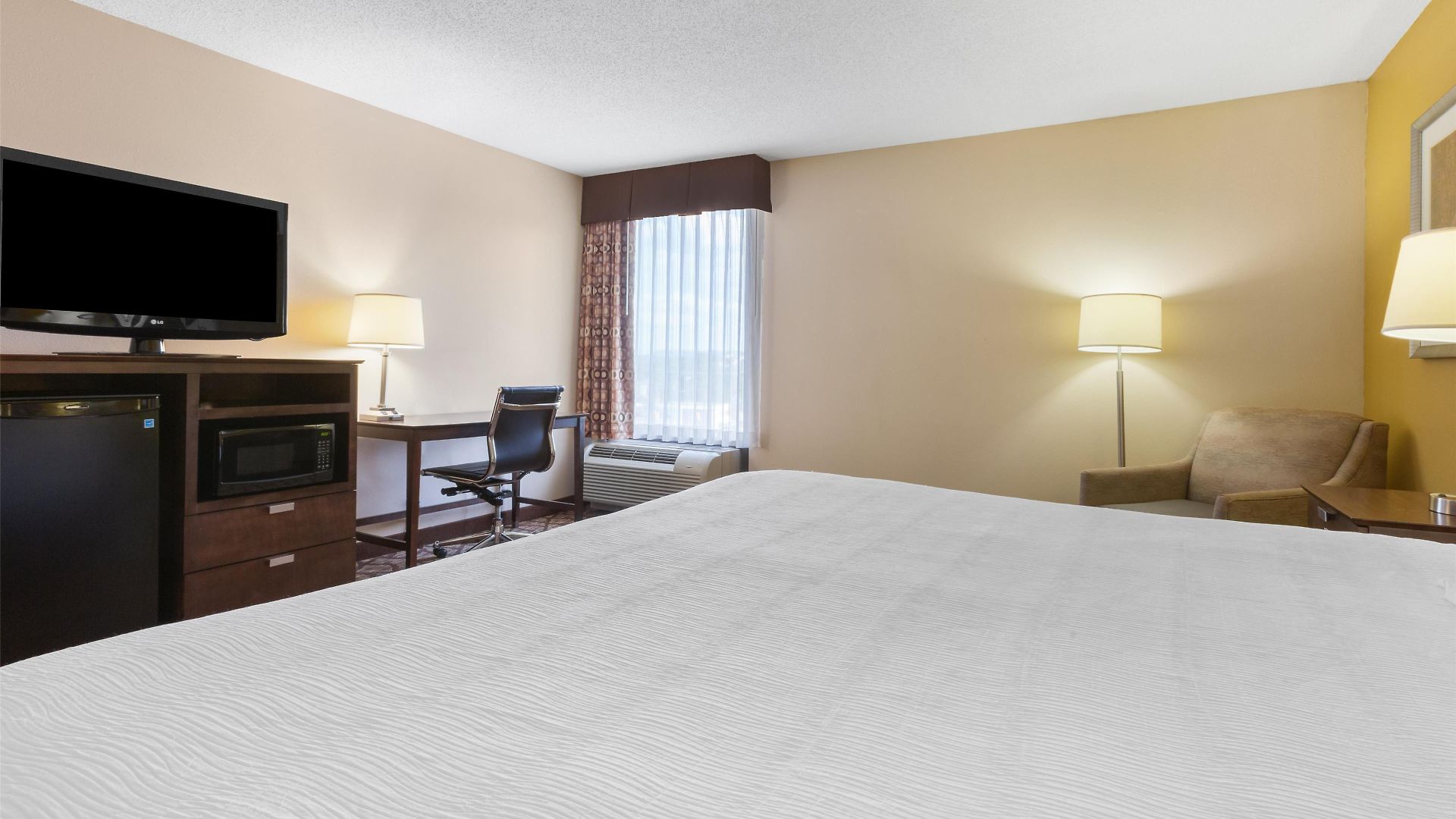Western Belle Meade & 2* Nashville