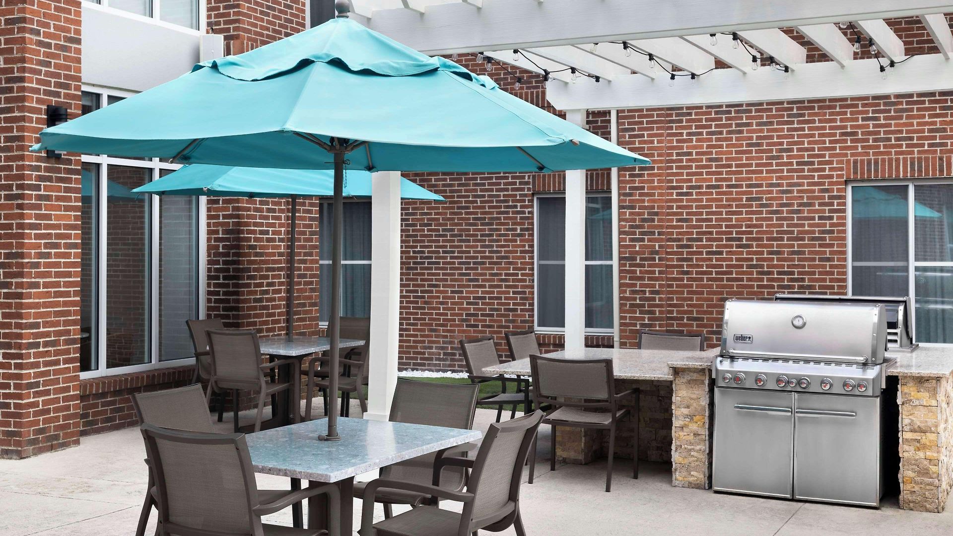 Hotel Homewood Airport
