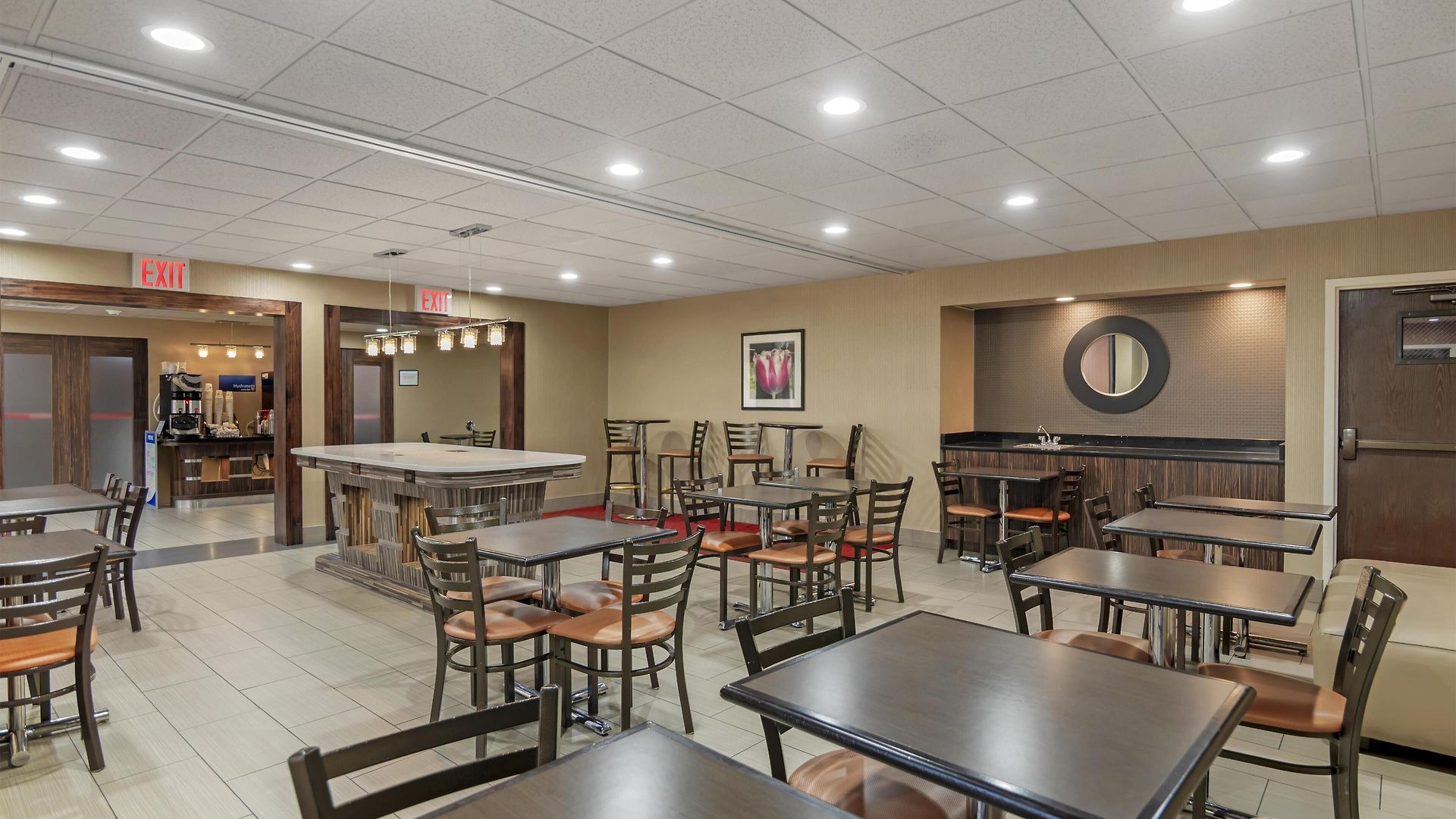 Western Near Opryland Hotel 3*