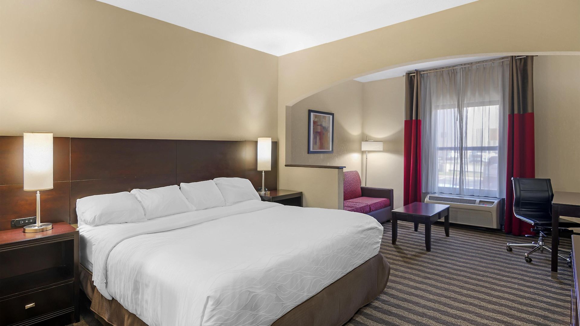 Hotel Western Near Opryland 3*