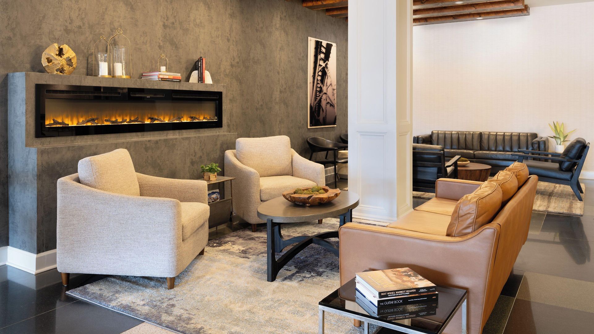 Hotel Delta By Marriott Airport 3*