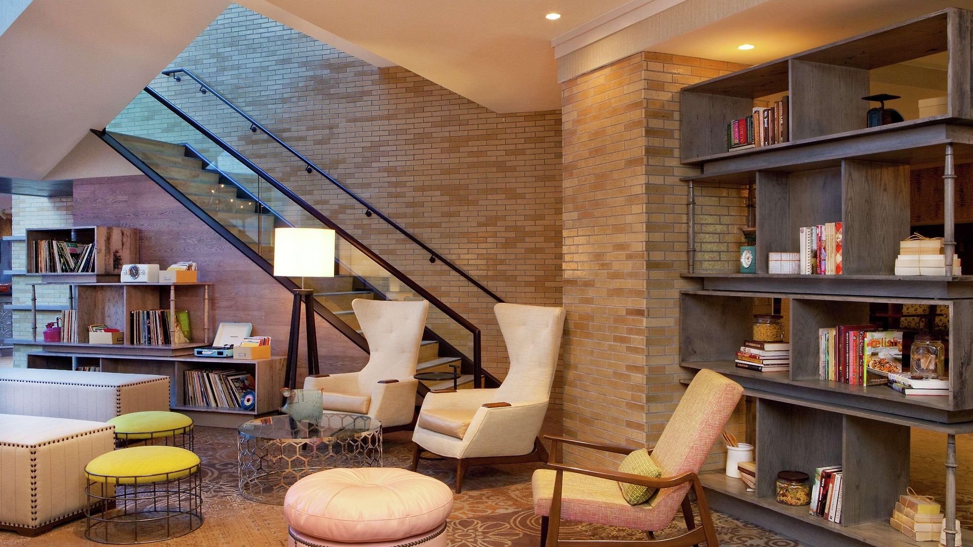 Doubletree By Hilton Downtown Hotel 4*