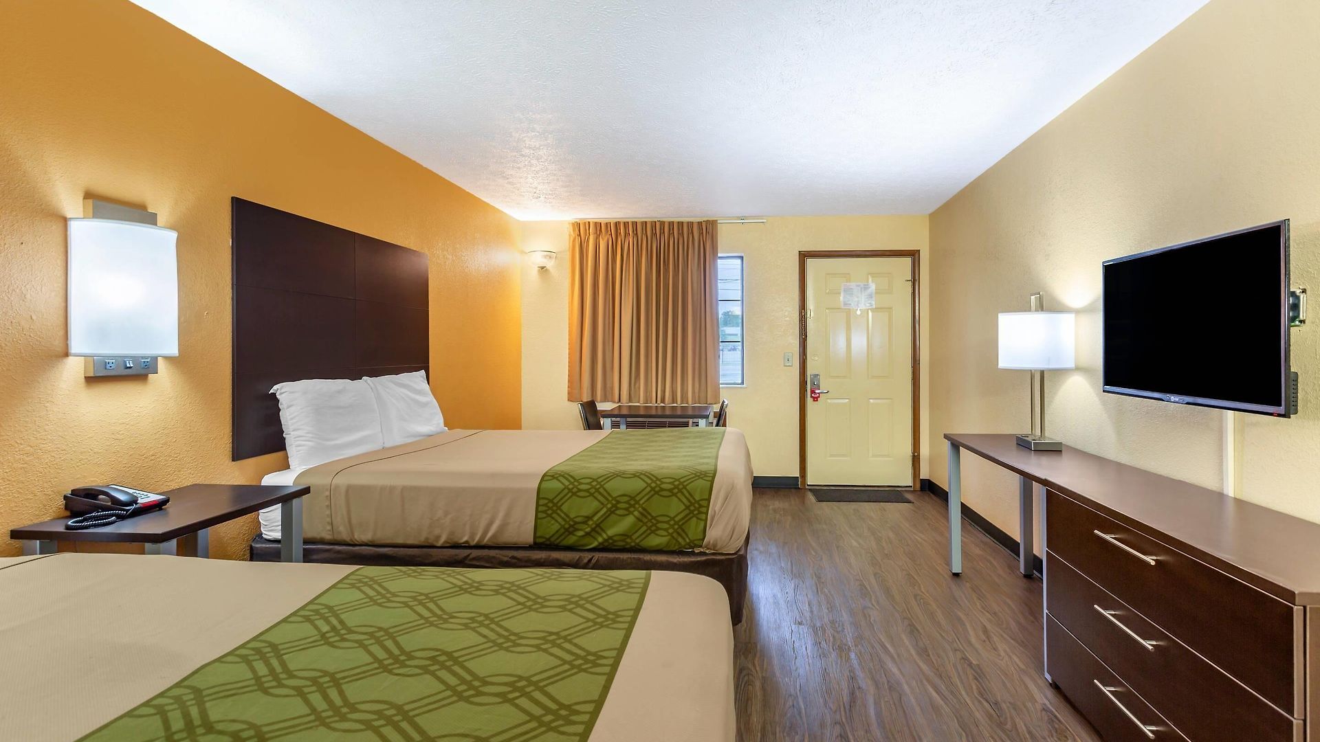 Econo North 3* Nashville