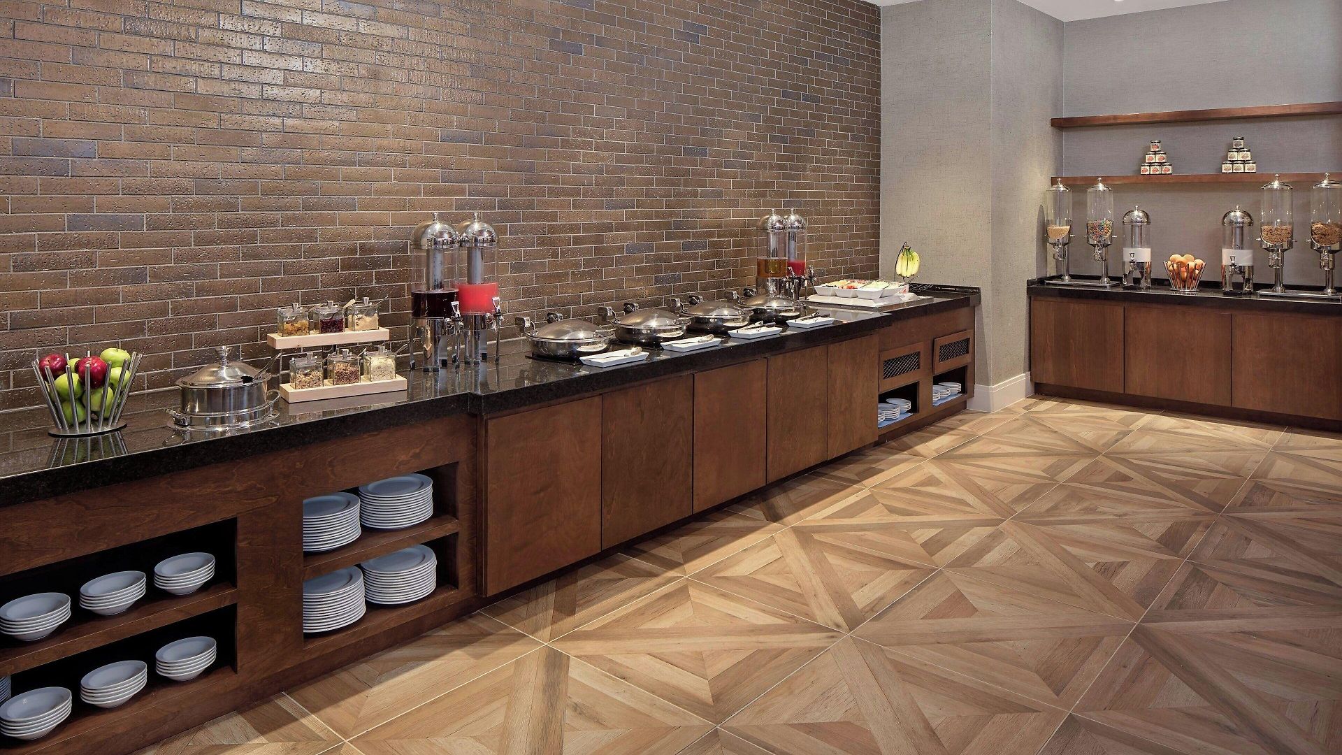 Airport Marriott 4*