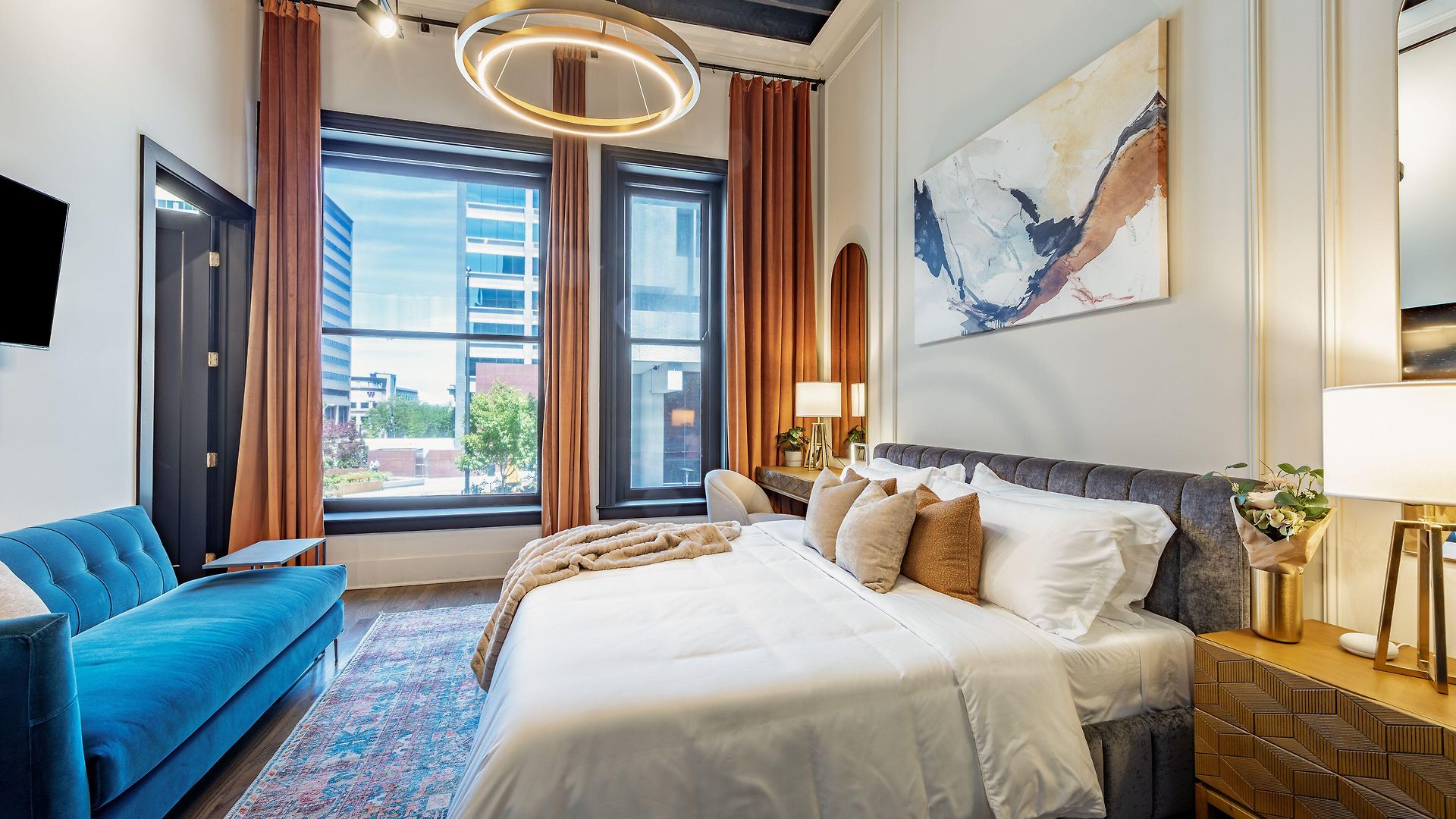 Union Street Lofts 4*