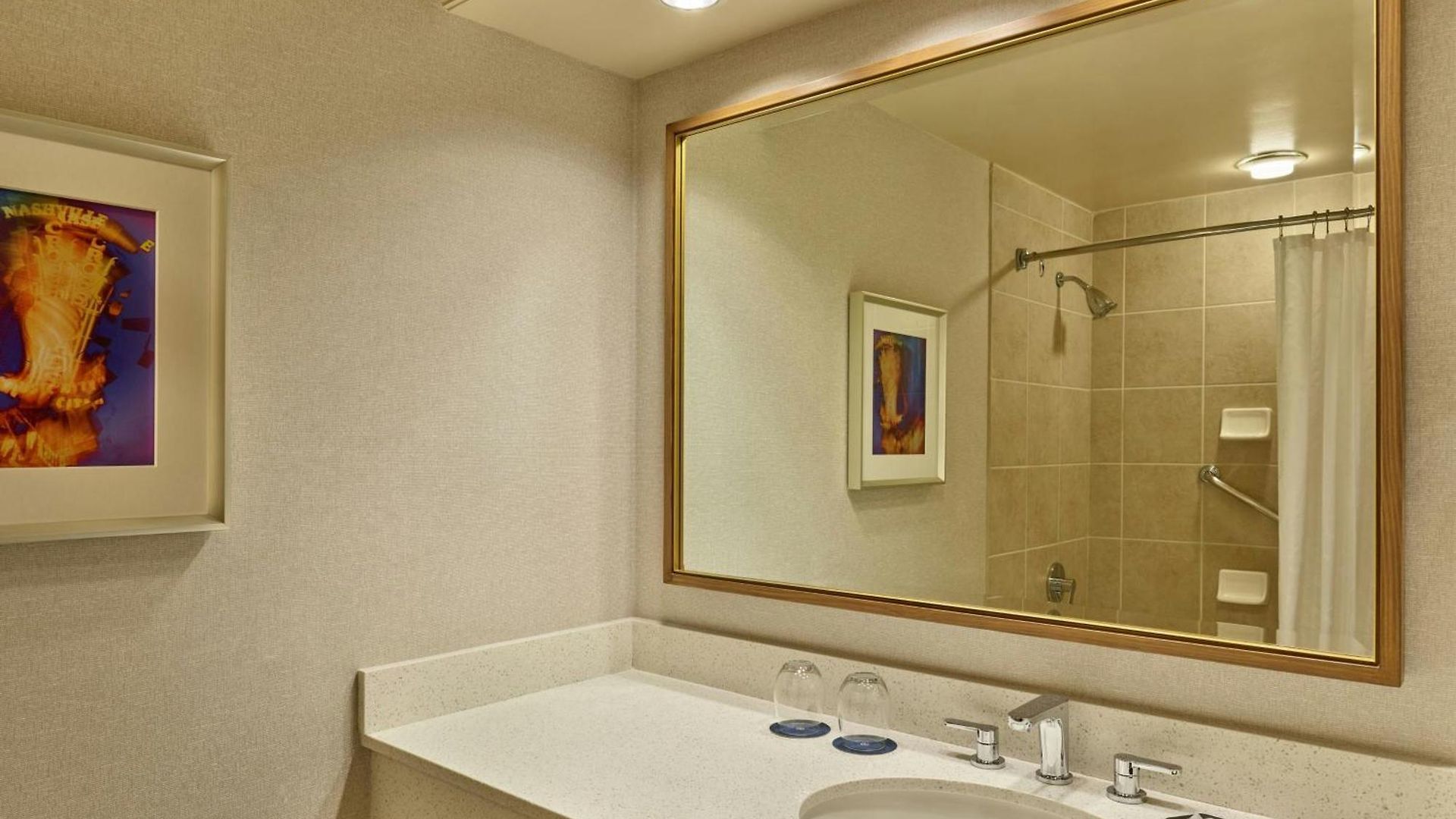 Sheraton Music Airport 4* Nashville