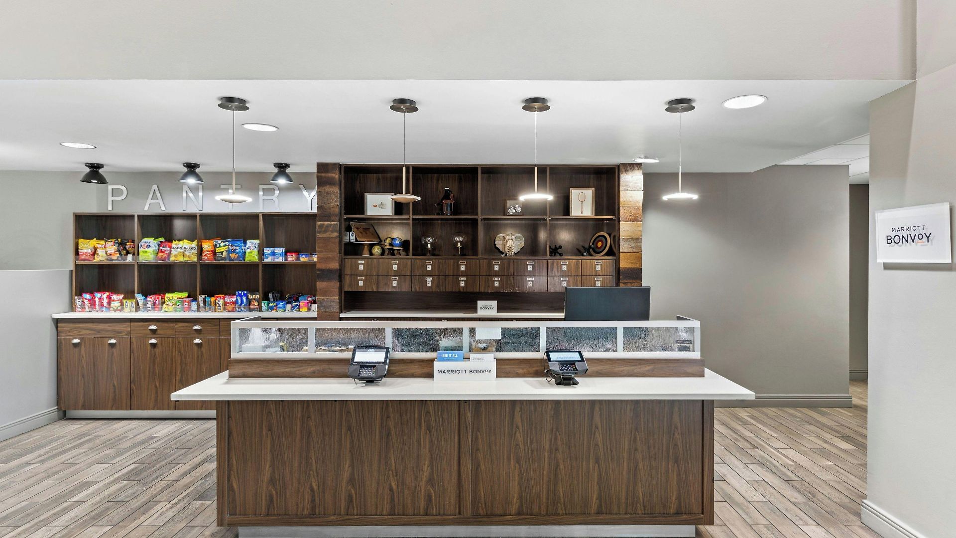 Four Points By Sheraton Airport