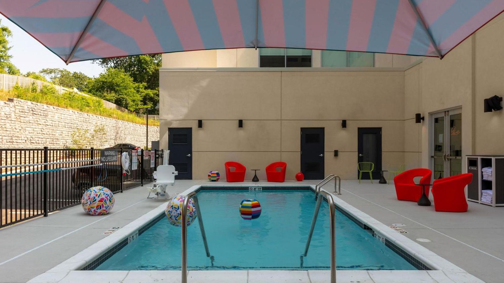 Aloft By Marriott Airport Nashville