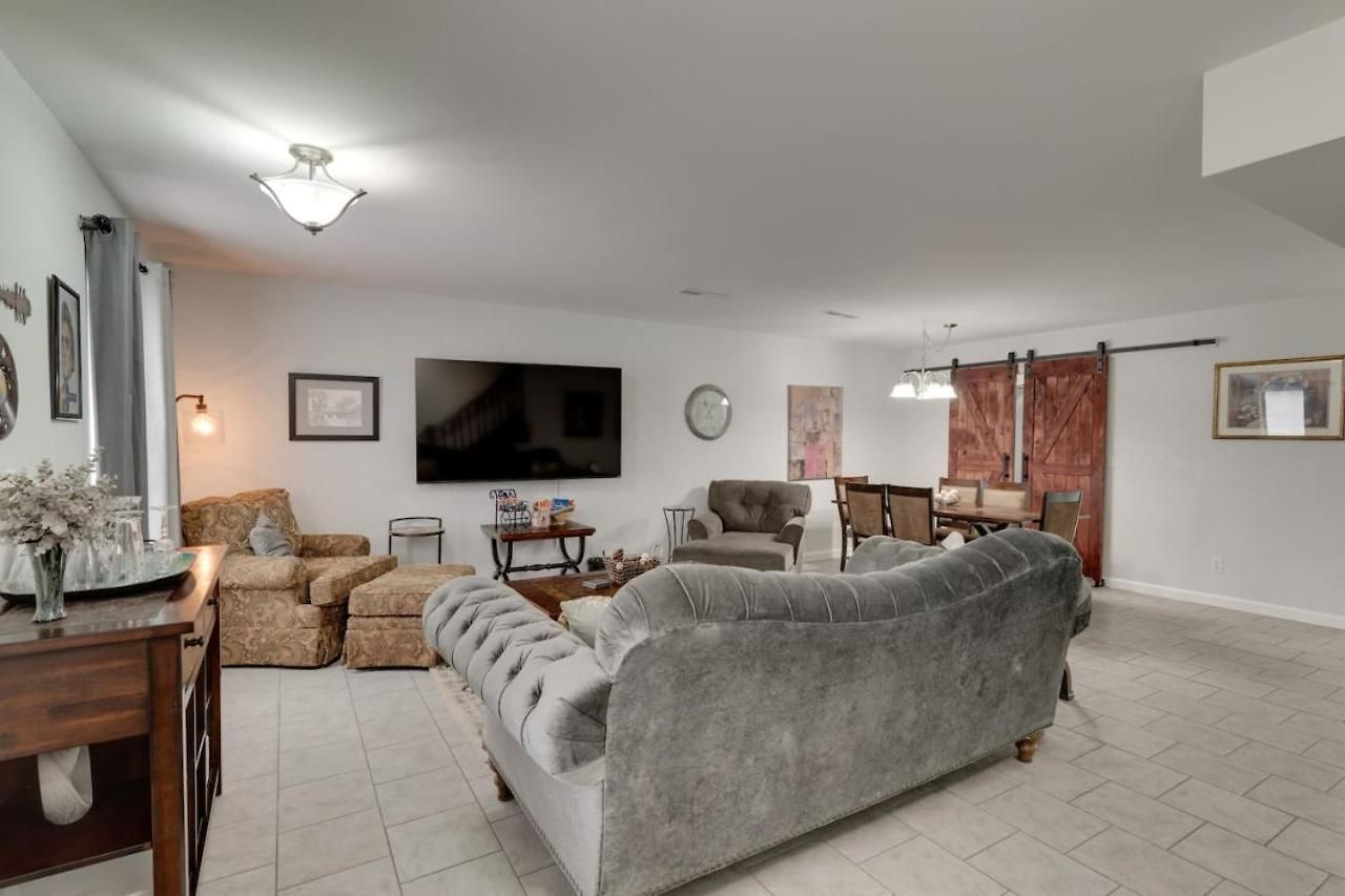 Beautiful 3 Bedroom- Free Parking 2m To Broadway * Nashville
