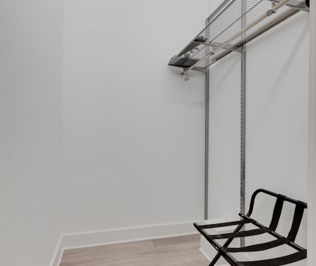 Prime West End 2br W, Sauna And Balcony Near Vandy! *