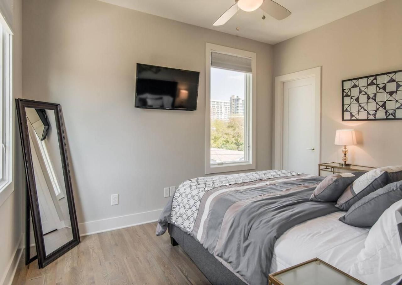 Music Skyline 4br Gulch Rooftop Garage Holiday home Nashville