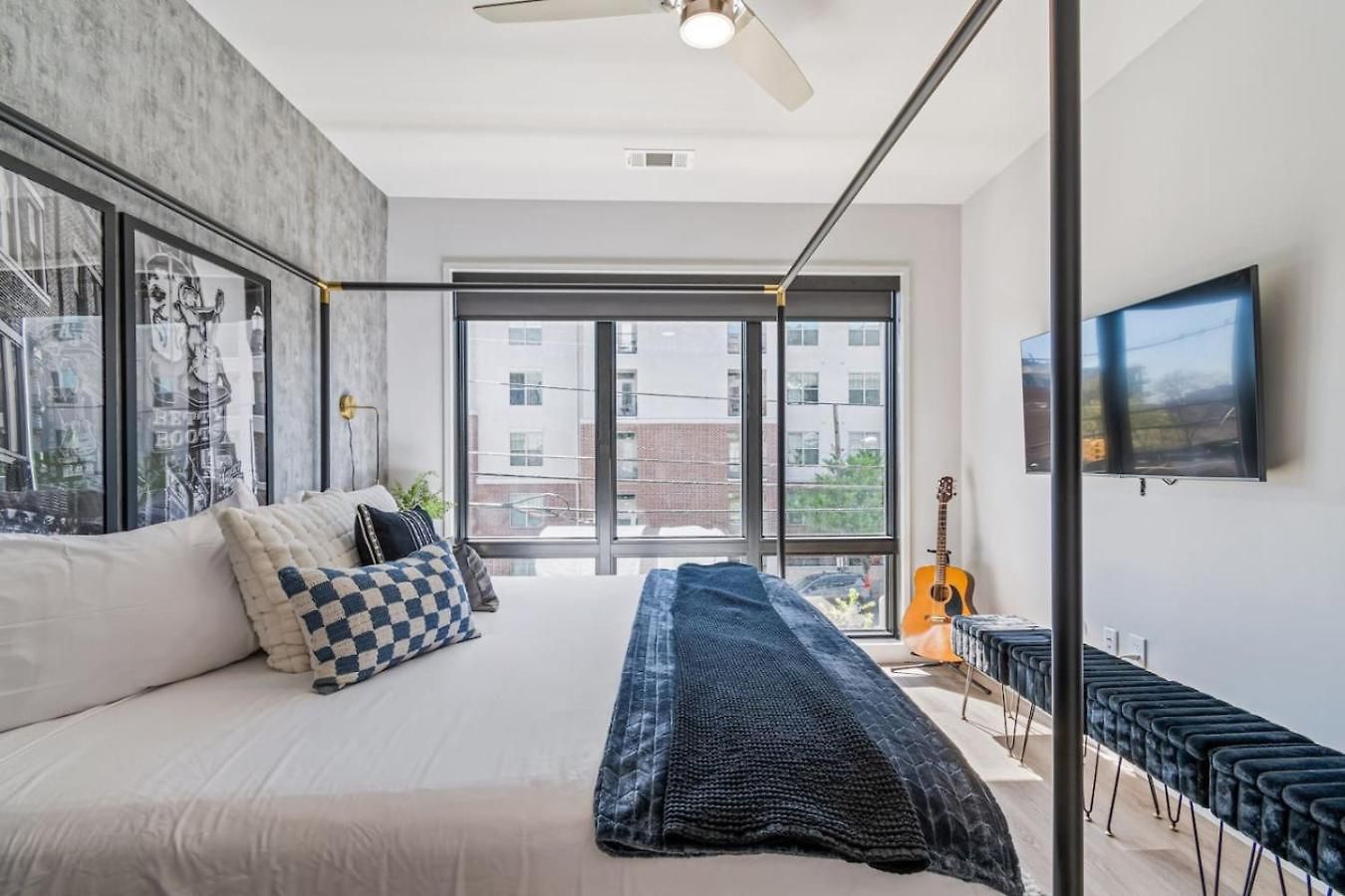 Holiday home Walk To Nightlife, Vanderbilt, Minutes To Broadway
