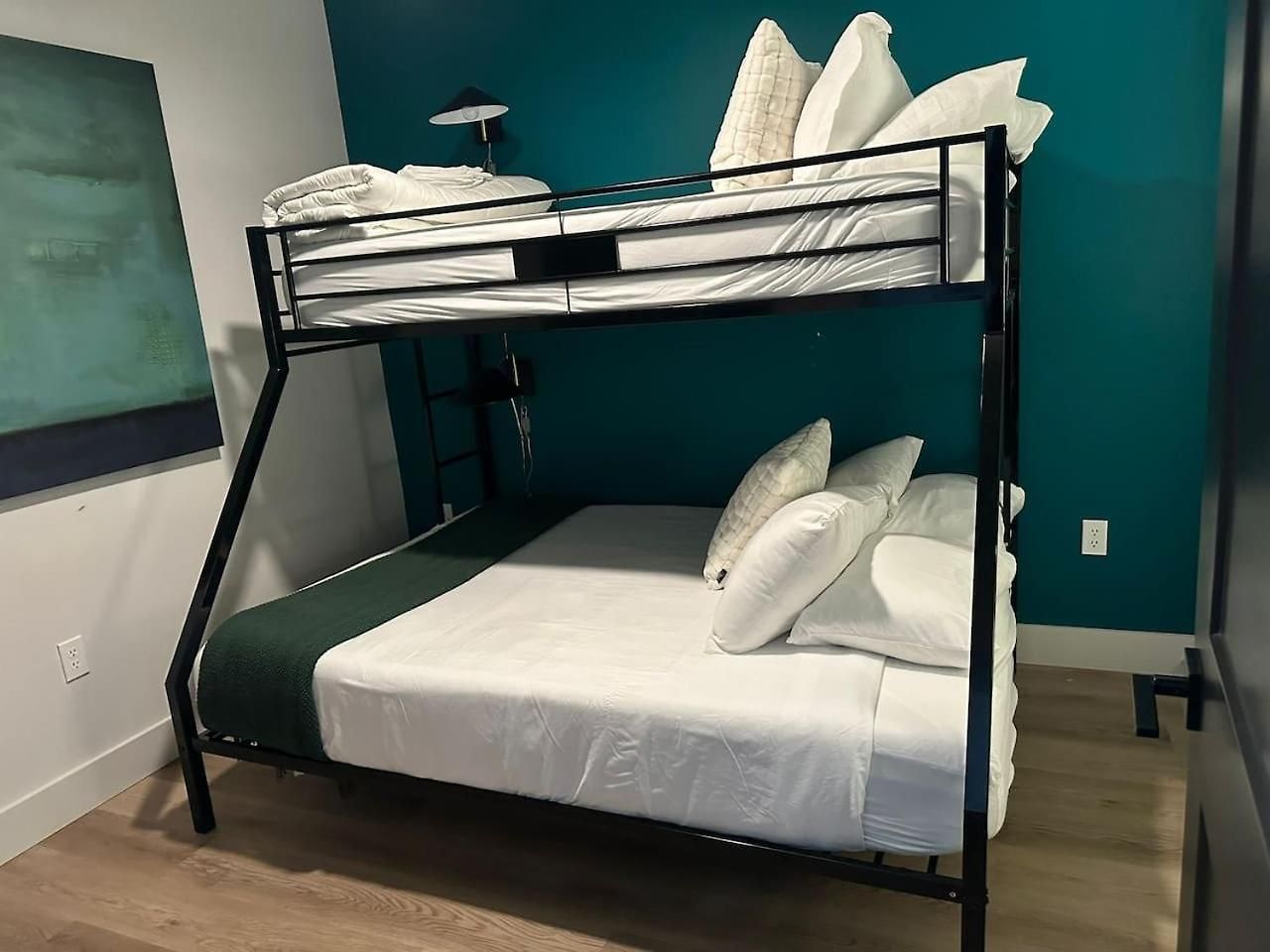 Walk To Nightlife, Vanderbilt, Minutes To Broadway Holiday home