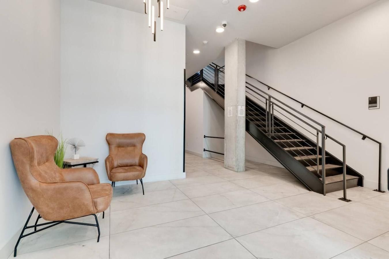 Walk To Nightlife, Vanderbilt, Minutes To Broadway * Nashville