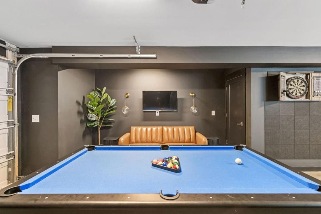 Skyline Vue 4 6 Baths Rooftop, Game Nashville