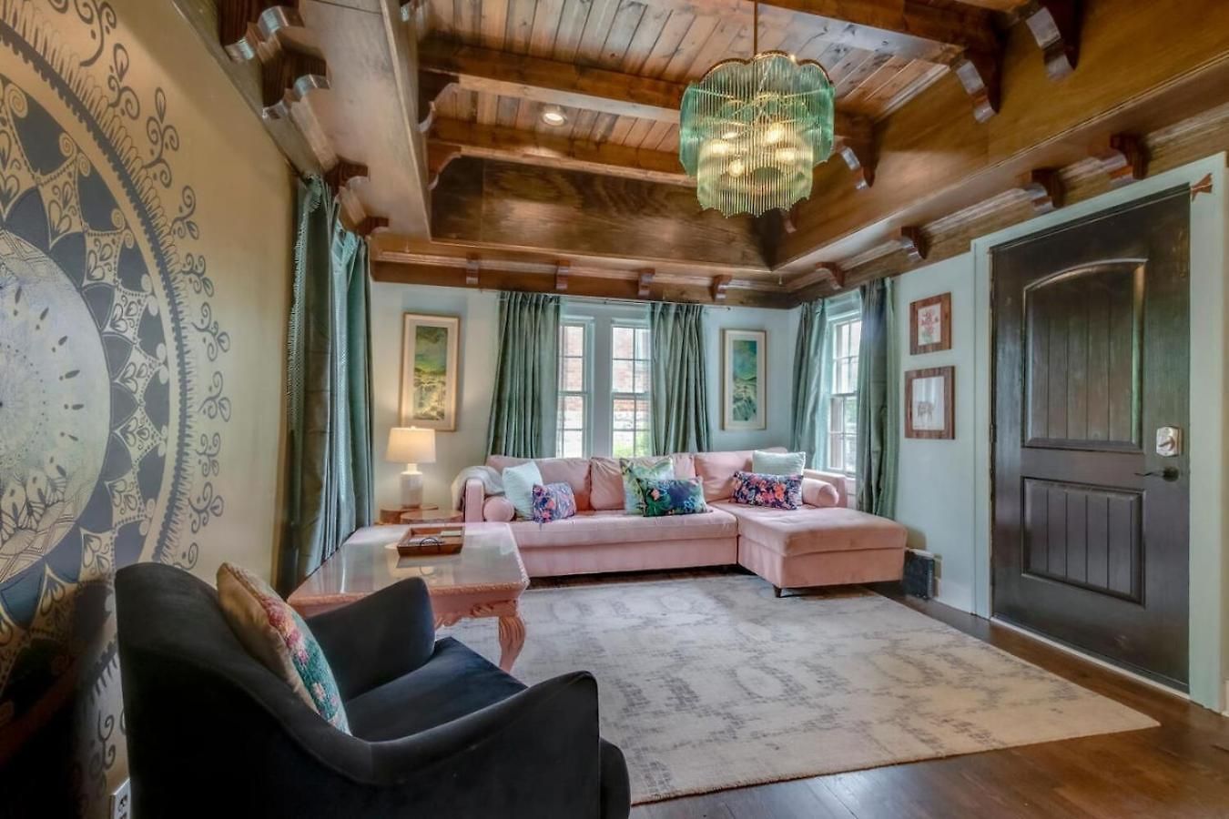Holiday home Unique And Stylish East 3 Bedroom 2.5 Bath Nashville