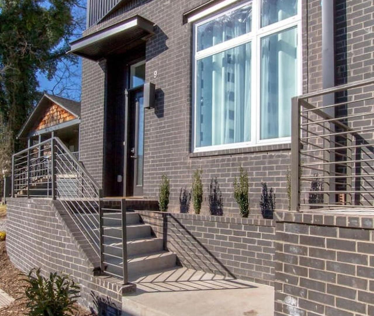 Beautiful West Rooftop Deck Holiday home Nashville