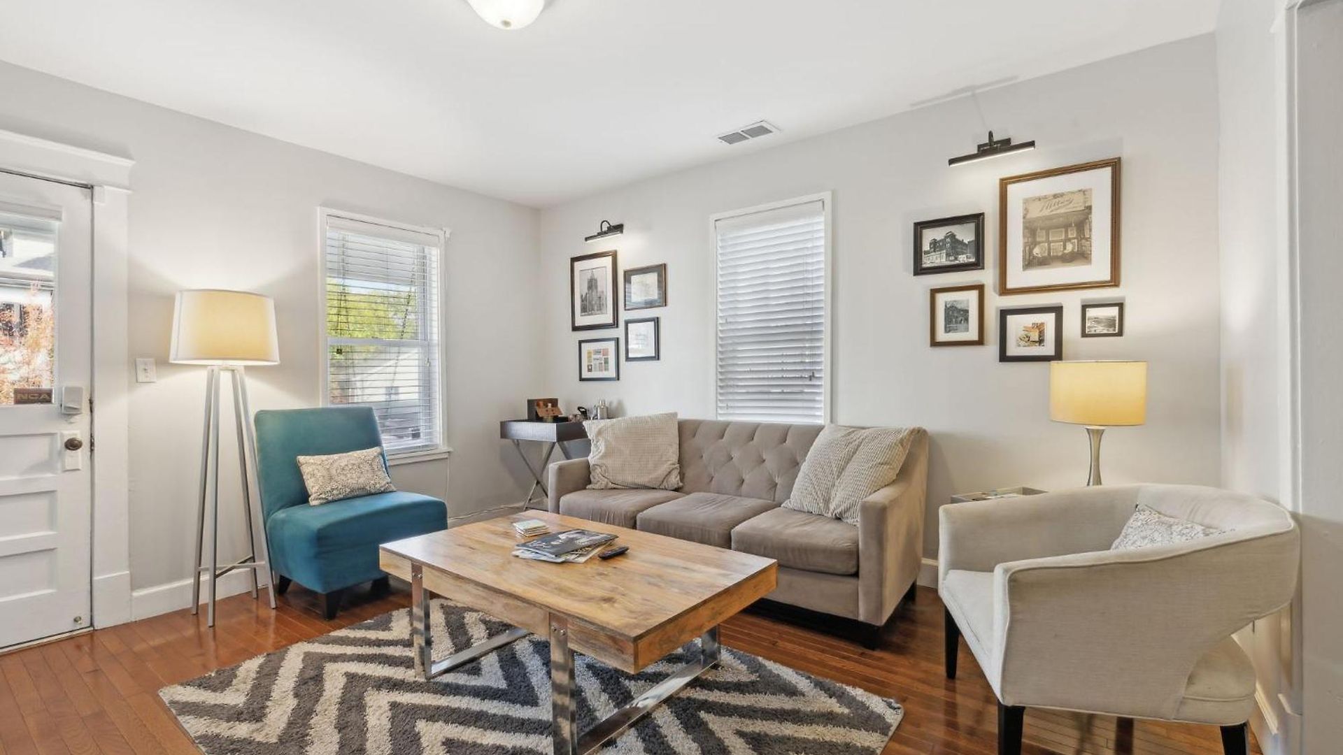 Historic Family *walk To Bars & Restaurants* Holiday home Nashville