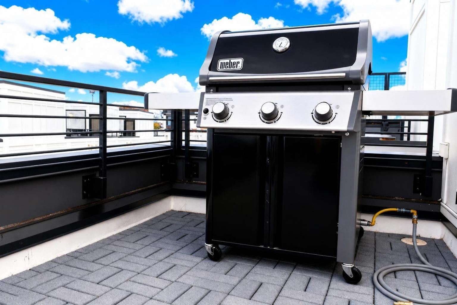 Escape With Skyline Deck And Hot Tub Nashville