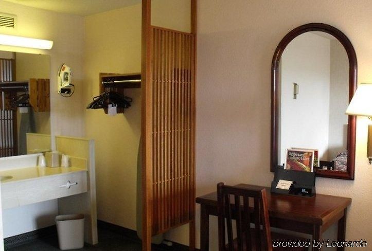 Hotel Thrifty 2*