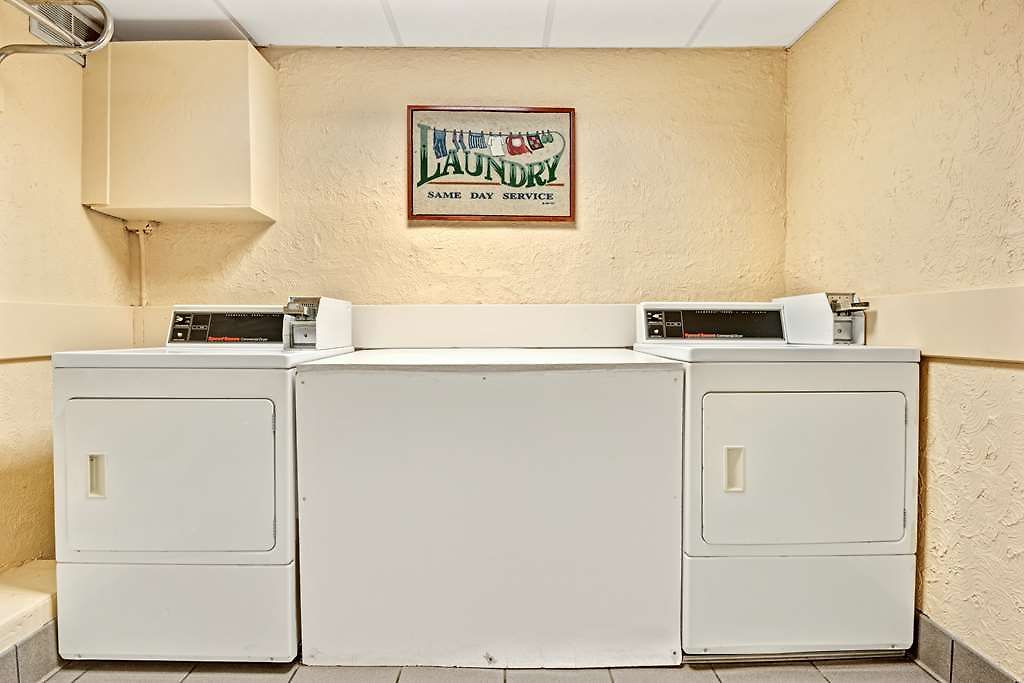 Hotel Comfort & Downtown - Stadium