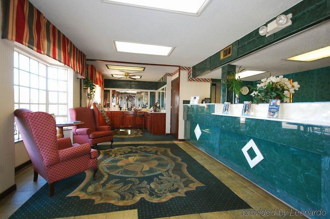 Rodeway & Hotel 3*