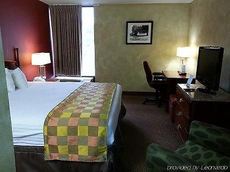 Hayes Street Downtown Hotel 3*